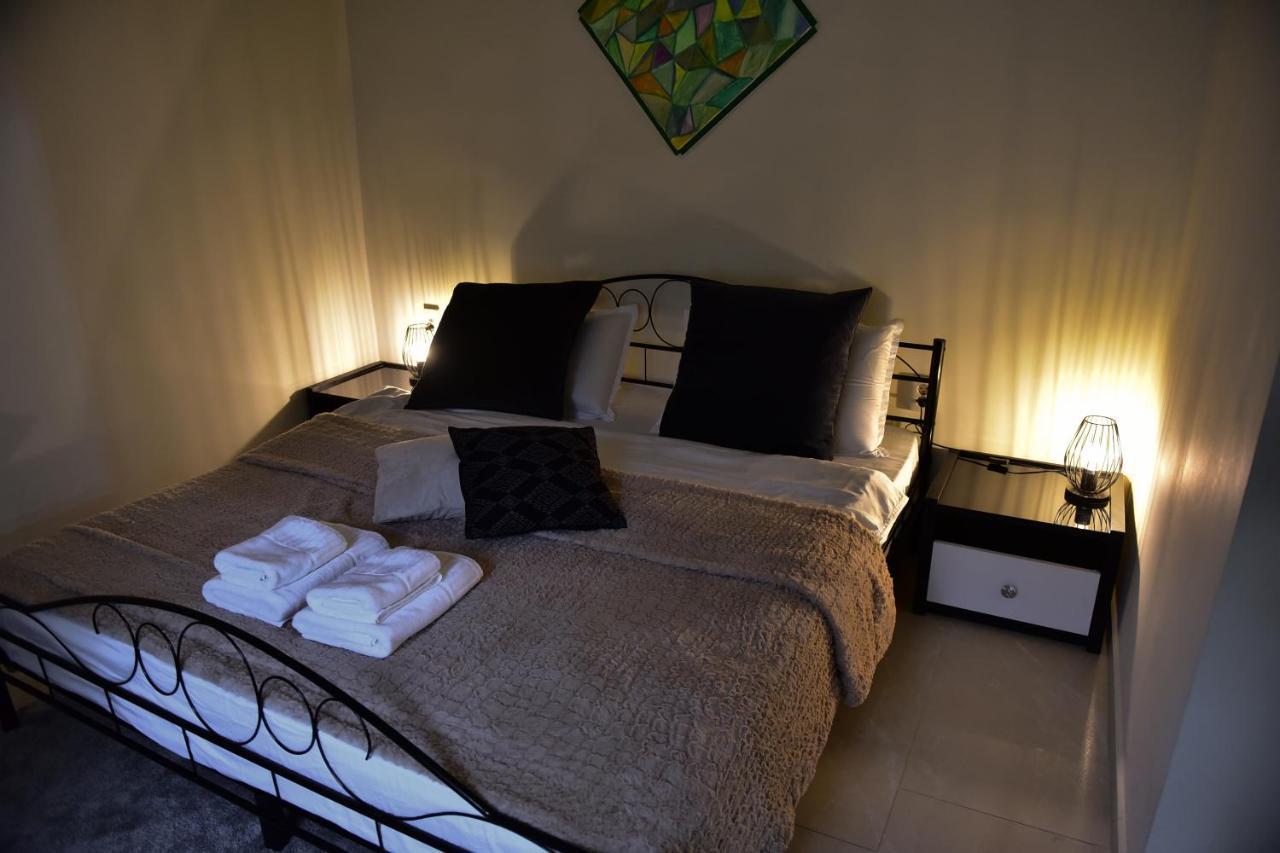 Flh - A&M Central Studio Appartement Sibiu Buitenkant foto